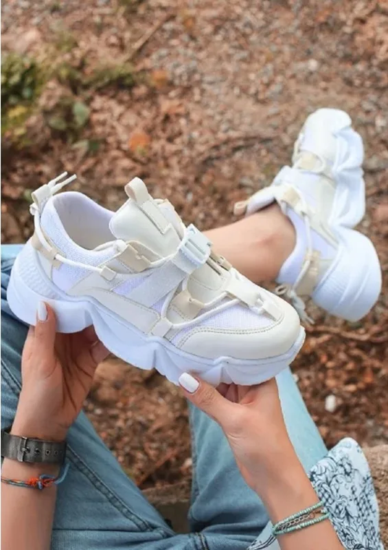 

Sensetekst New Women's Trend Sports Shoes 2021