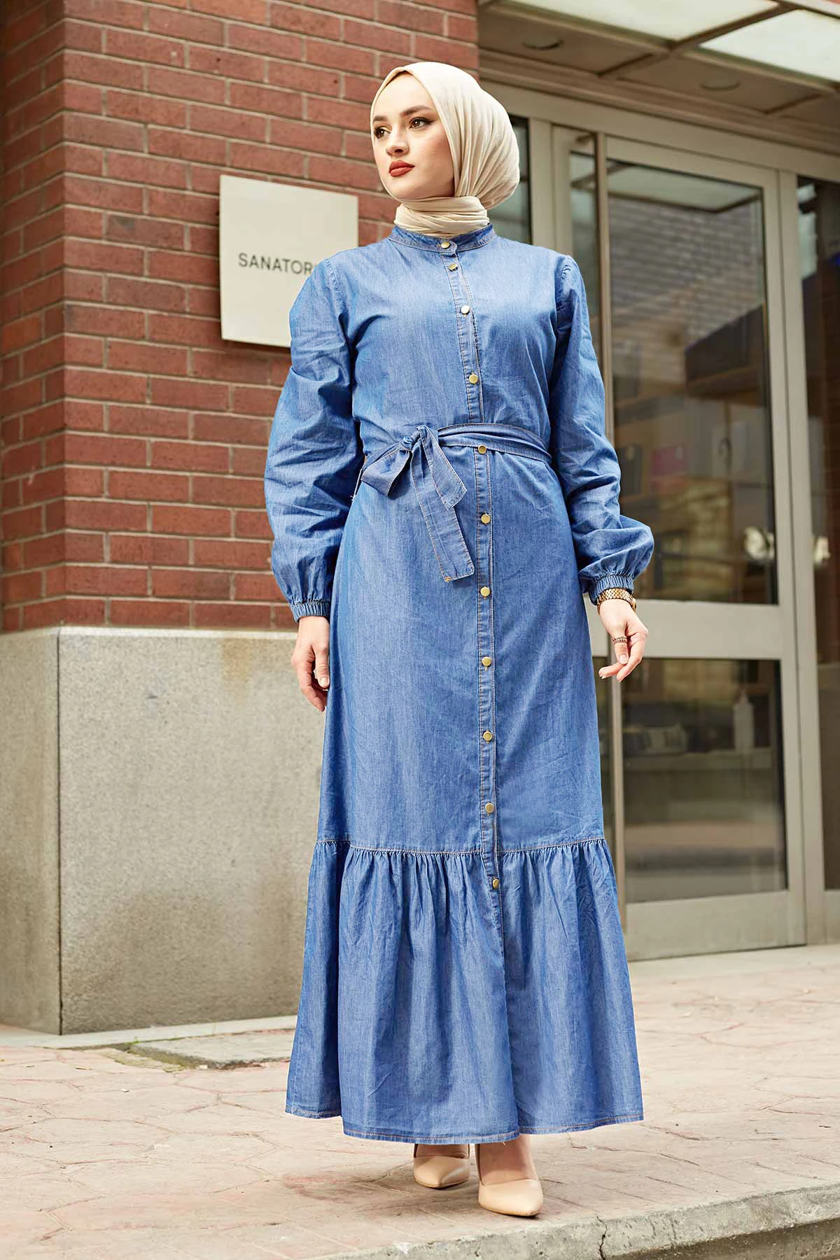 Женское джинсовое платье на пуговицах новый сезон 2022 роскошный мусульманский