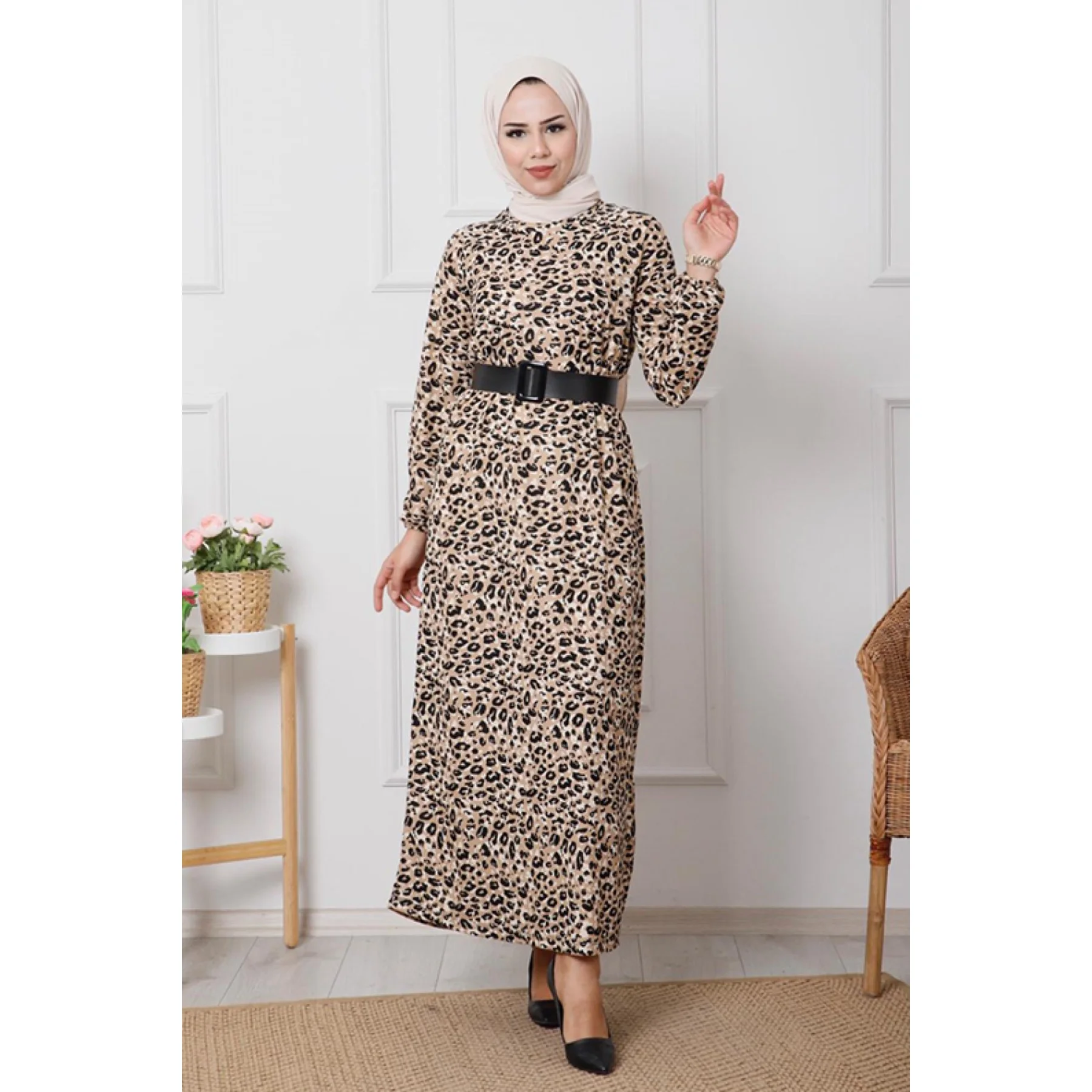 

Women's Maxi Big Size Dress Abayas Long Sleeved Dress O-Neck Collar Abaya Kaftan Polka Dot Dress Muslim Fashion Turkey Dubai