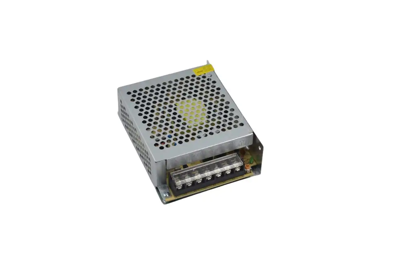 

Beehive Source 12V 10A 120W Bivolt Stabilized Led Pq Camera