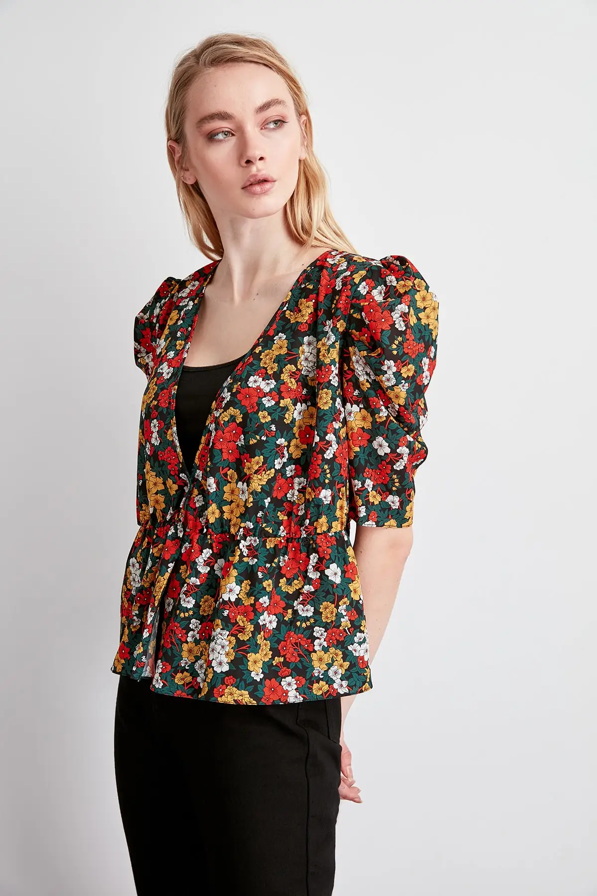 Ластовица Trendyol Bluz TWOSS20BZ0024 |
