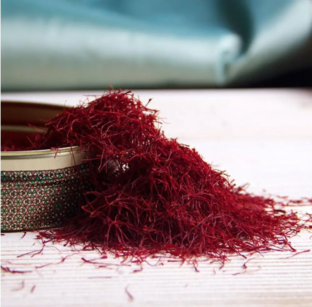 Импортированный роскошный САФРОН премиум класса органический натуральный