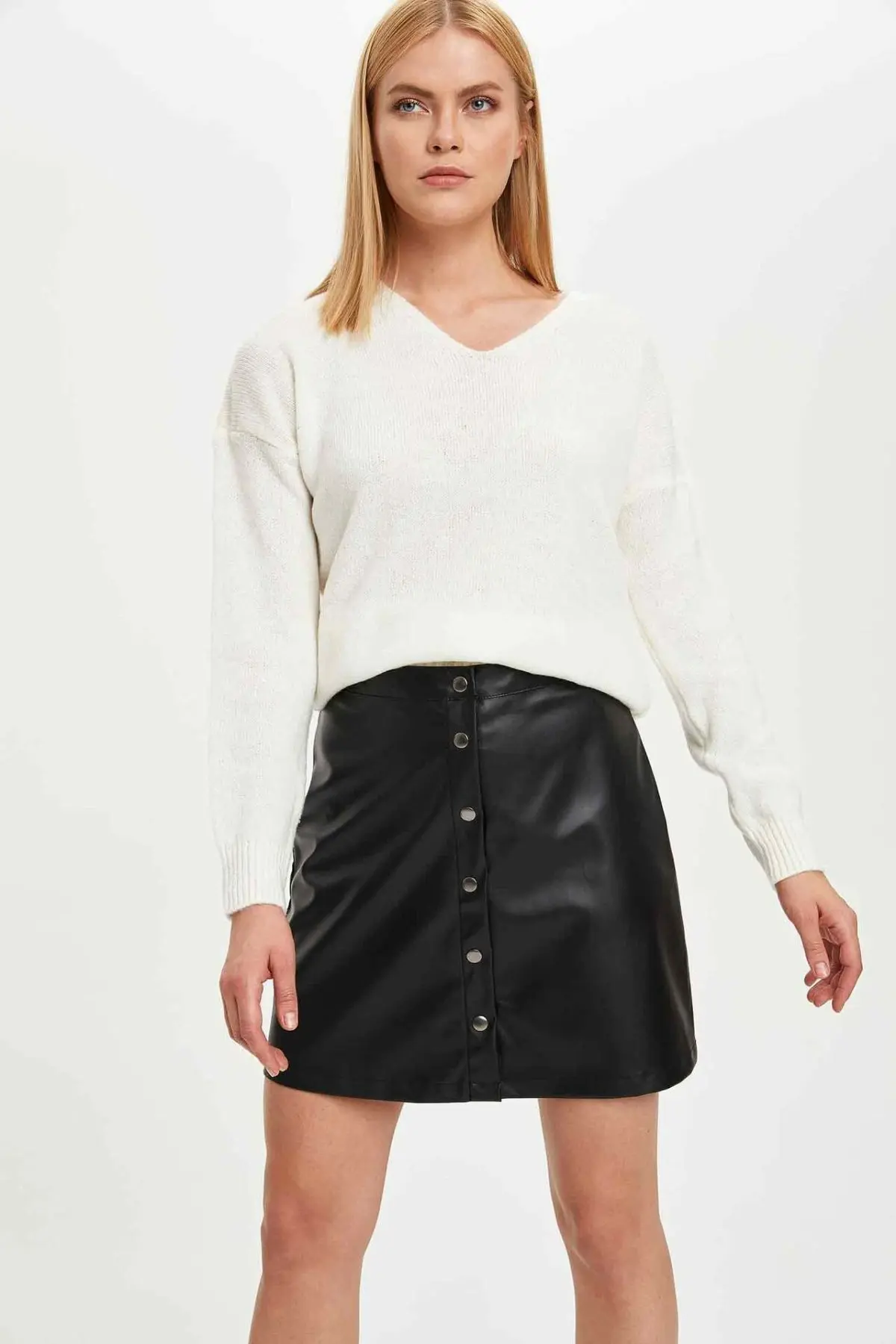 Женский трикотажный пуловер DeFacto однотонный Повседневный свитер с длинным