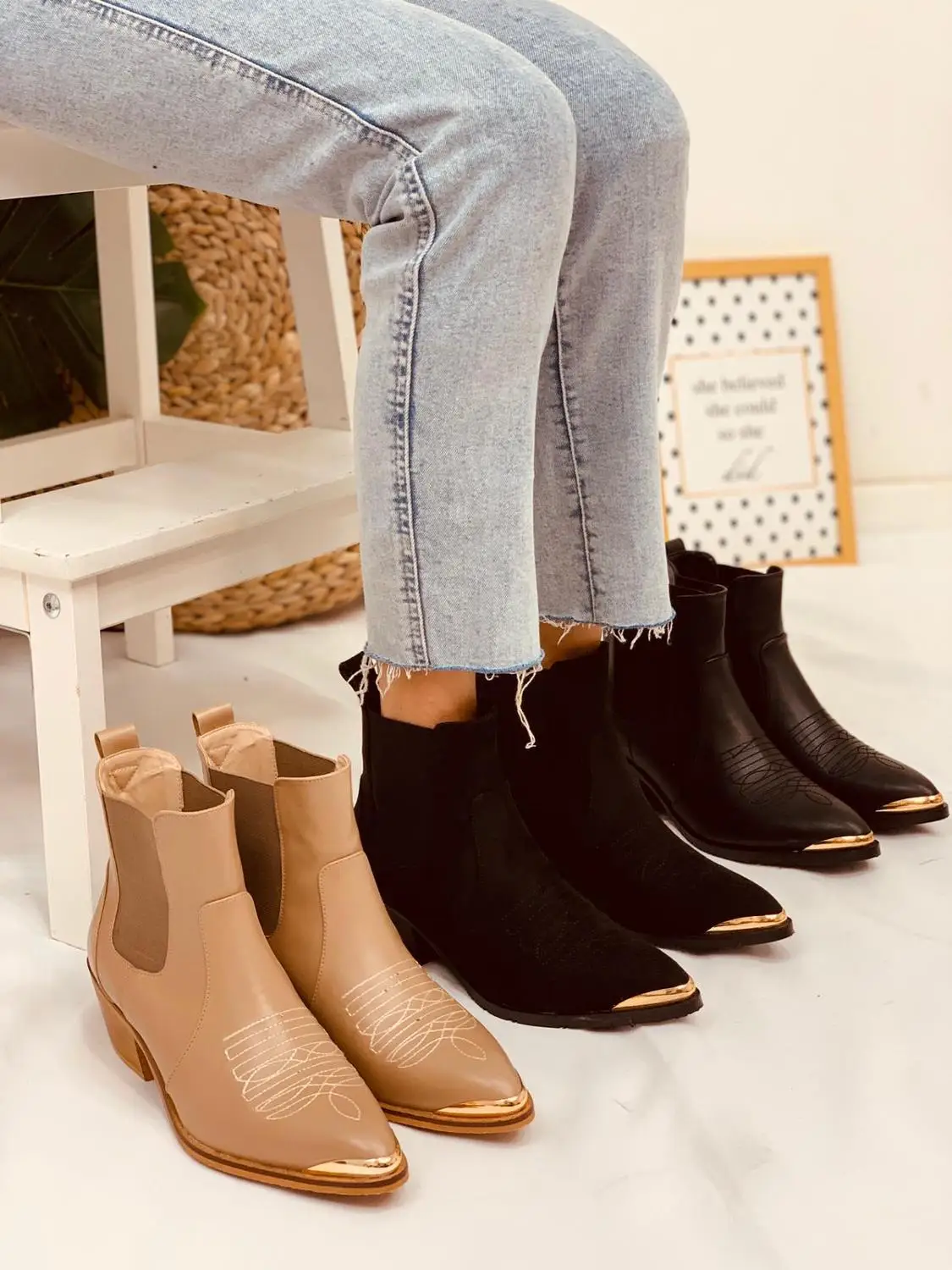 

Ankle Pointed toe Martin Boots for Woman Slip On metal decoration Runway Boots Fur Warm Snow Boots trend autumn and winter 2020