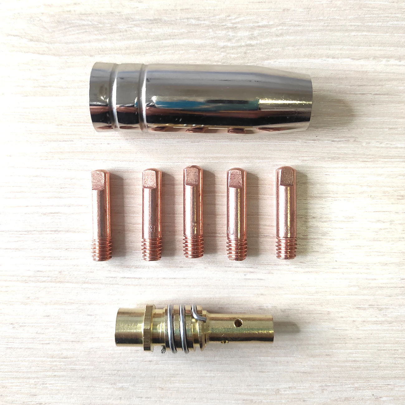 Набор Расходные части для горелок MIG/MAG Держатель токосъемника МВ 15 с пружиной