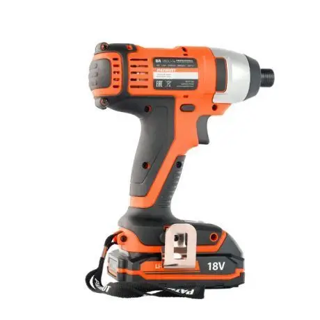 Ударный аккумуляторный винтоверт Patriot BR 180li с битой 1/4 дюйма.