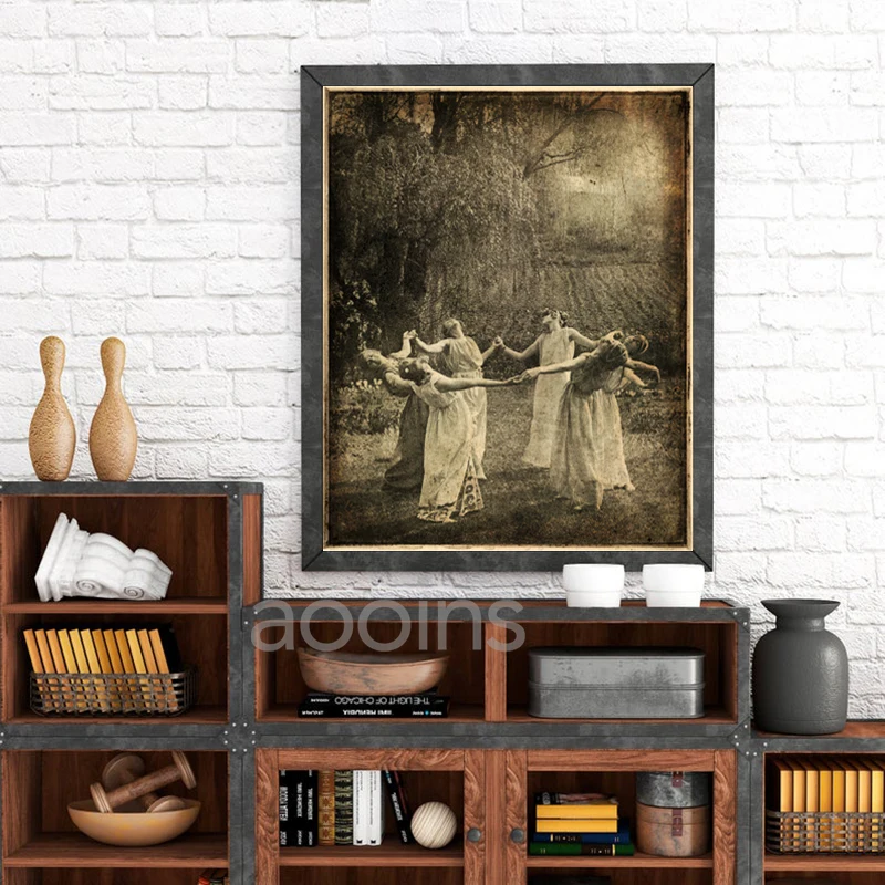 Ритуальные круглые танцевальные фото ВИНТАЖНЫЙ ПЛАКАТ танцующая луна девушки