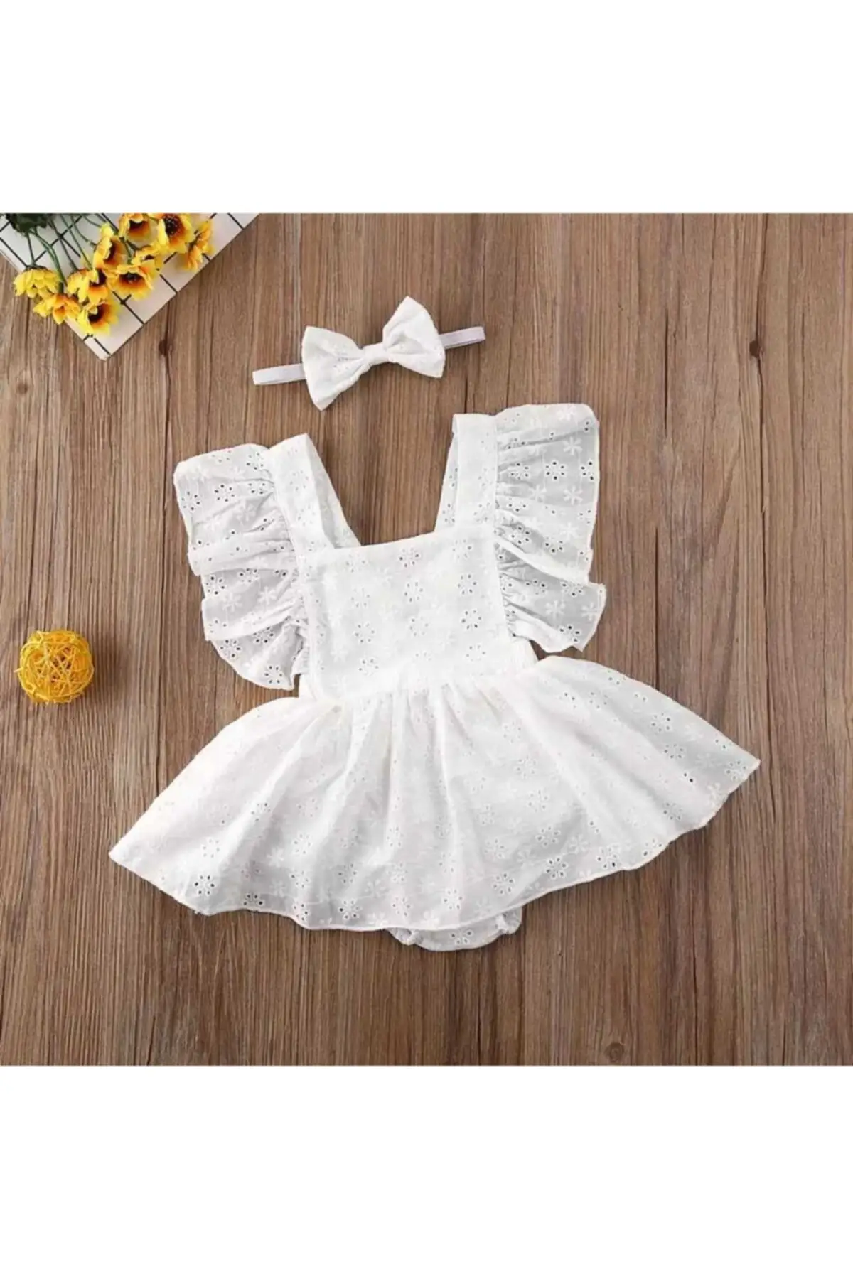 

Flaneur Baby Girl Sleeveless White Fisto Baby Girl Romper Set For Summer Special Occasion Premium Quality Cotton Lining