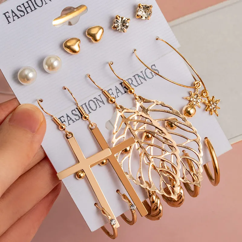 

2022 New Korean Long Statement Golden Hollow Hanging Earrings For Women Set Fashion Pearl Hoop Earrings Trend Female Jewelry