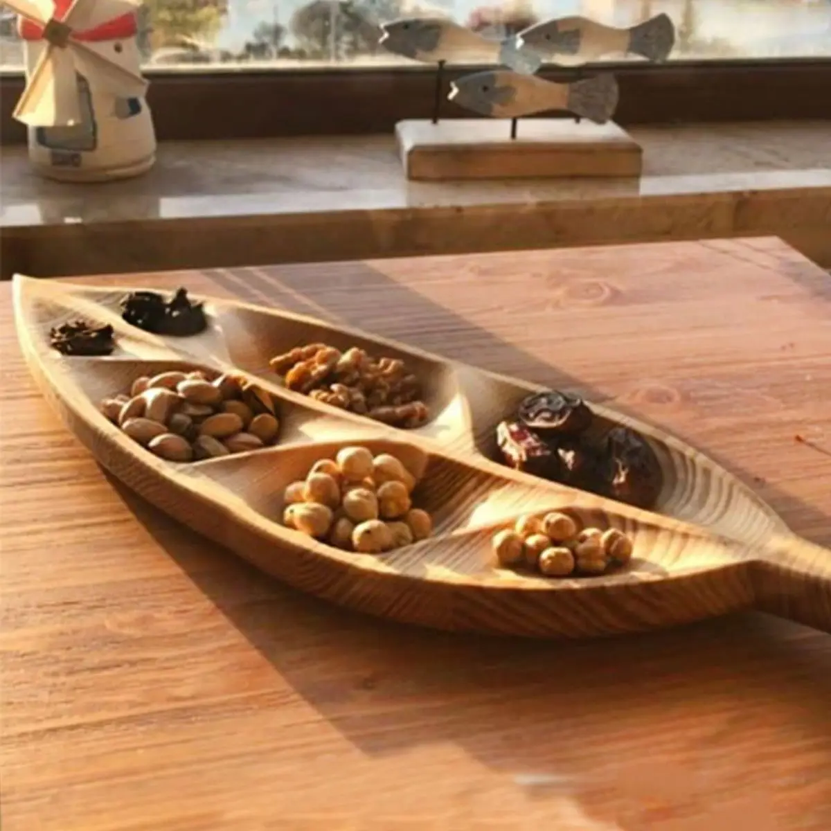 

2021 New Fashion-Leaf Cookie Holder-Tableware Cookie Plate - Stylish Design In Leaf Shape-Made Of Pine - Natural Free Shipping