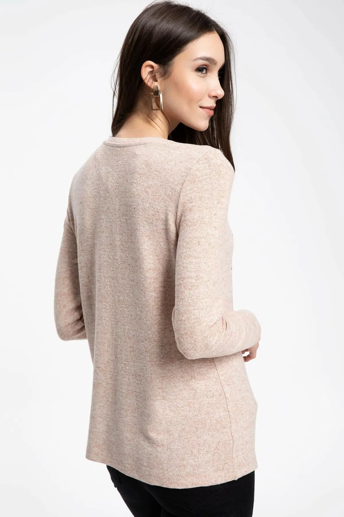 Женская футболка с длинным рукавом DeFacto стильная бежевого цвета буквенным