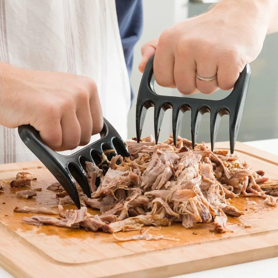 

Barbecue Bear Clar Shed Cut Meat