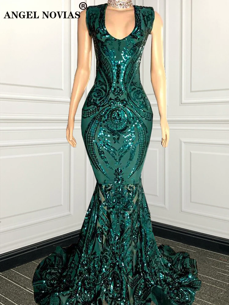 

Long Women's Green Lace Mermaid Prom Dresses 2022 Scoop Neckine Black Girls African Graduation Dress Evening Gown
