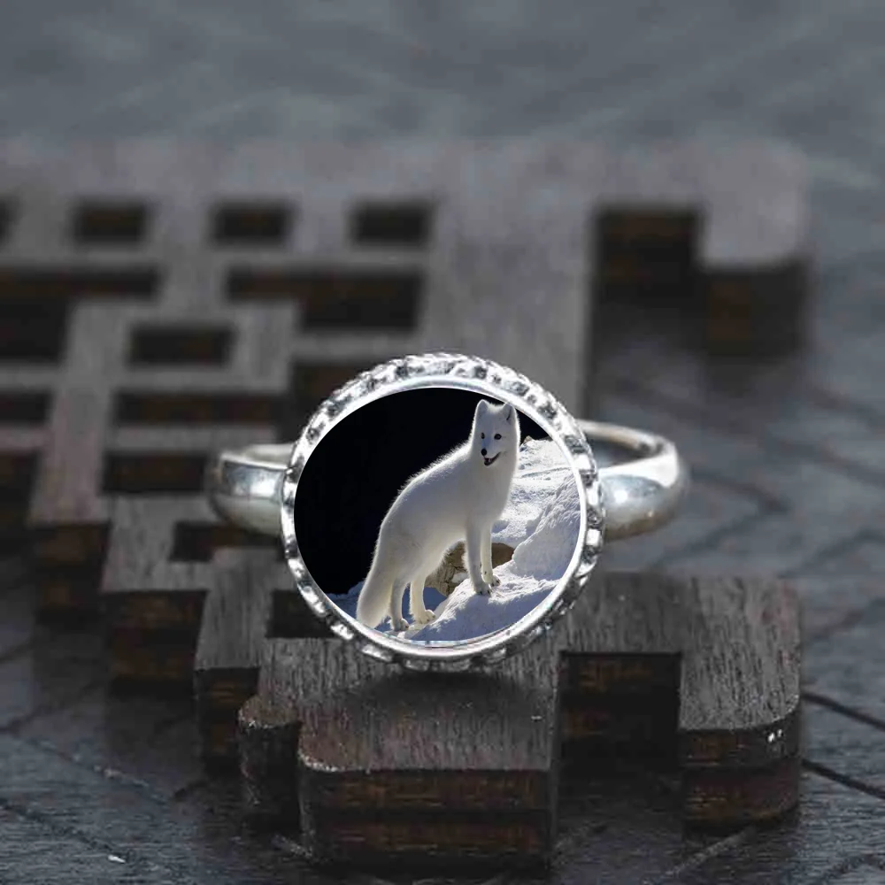 Регулируемое серебряное кольцо со снежным волком | Украшения и аксессуары