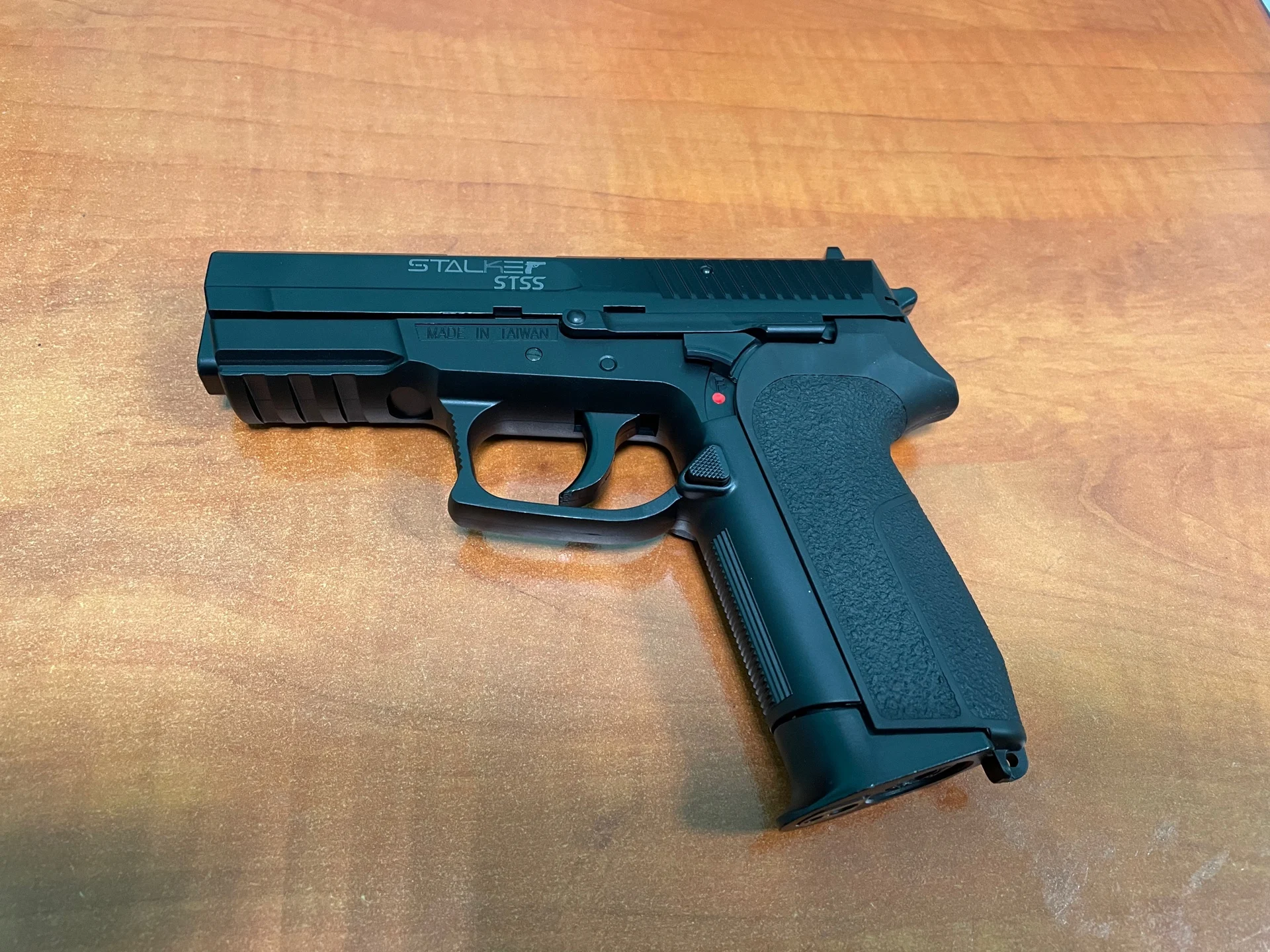 Пистолет пневматический Stalker STSS (аналог &quotSIG Sauer SP2022") к.4 5мм металл-пластик 120 м/с