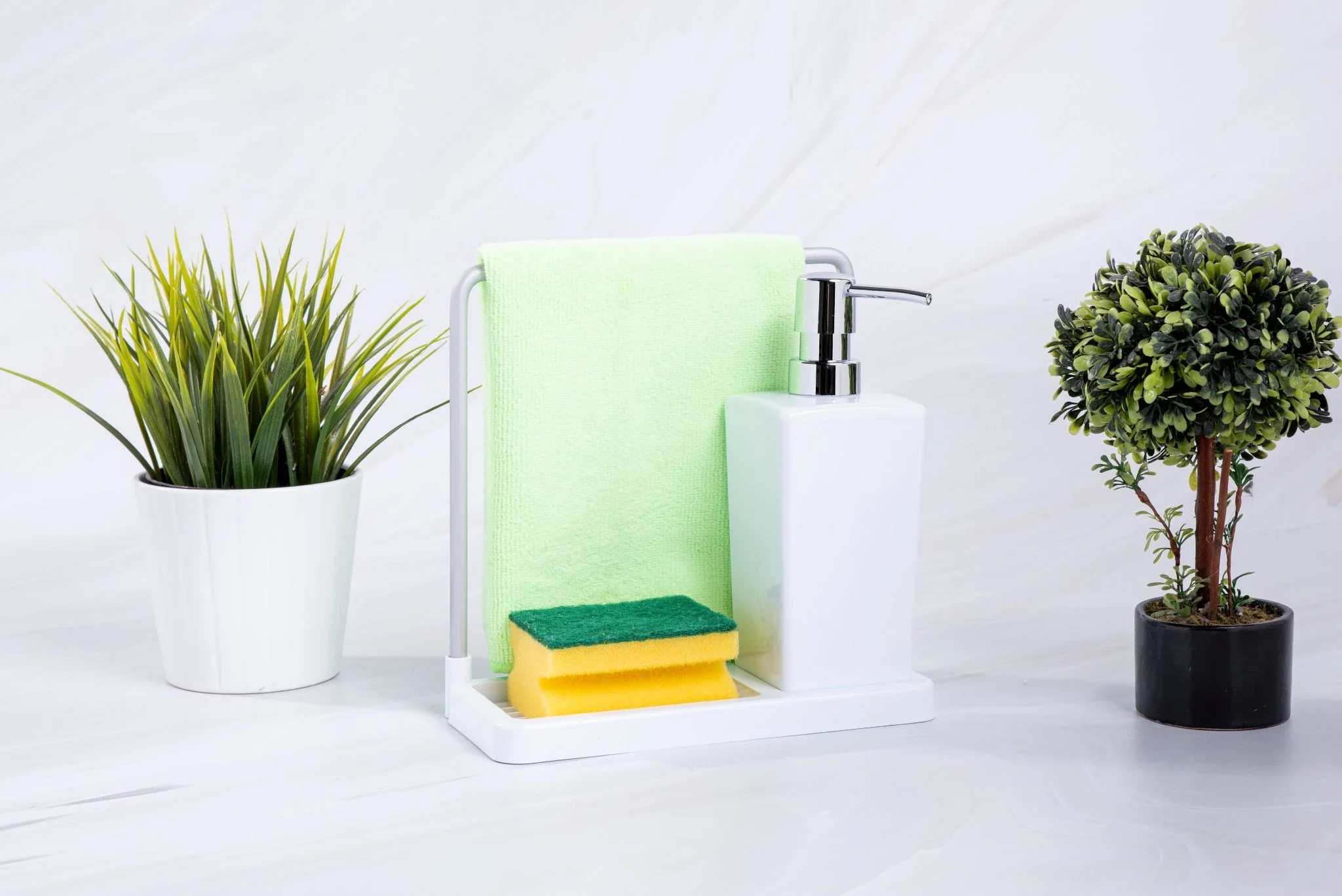 Дозатор для жидкого мыла с вращающейся на 360 ° вешалкой подвесной держатель губки