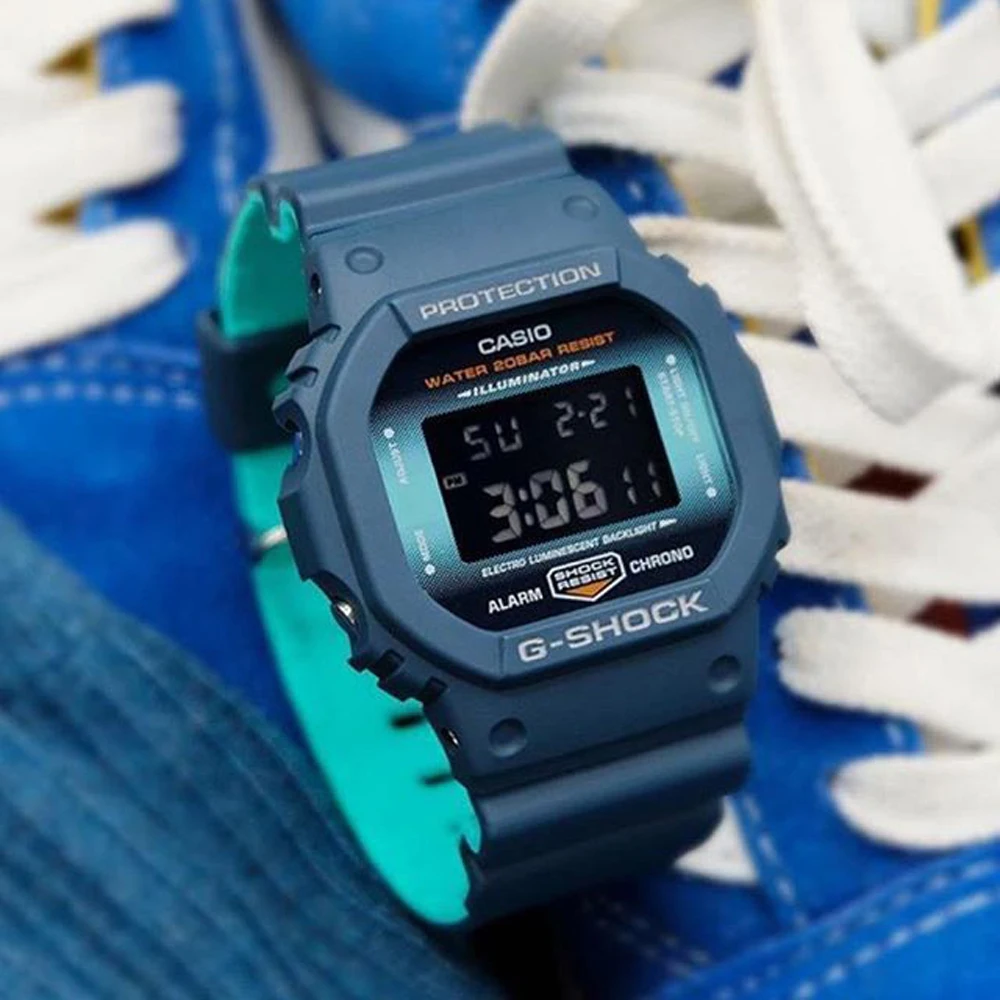Наручные часы Casio DW-5600CC-2E мужские цифровые |