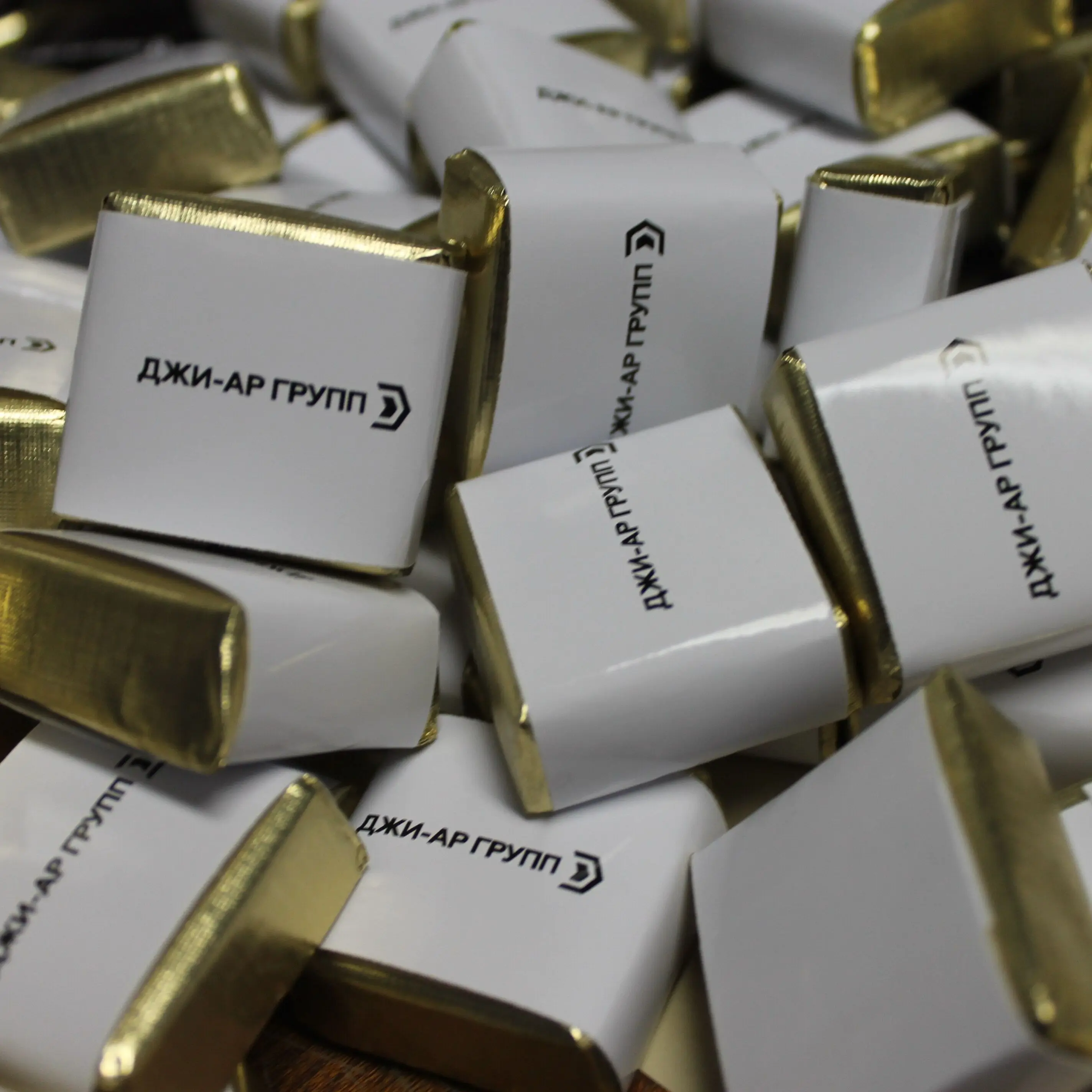 Этикетки на конфетки. Бизнес Презенты клиентам . подарки торжество сувенир гости