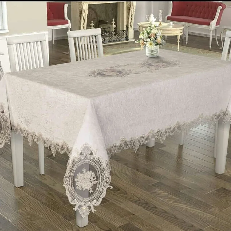 

Velvet French Lace Decorated Single Table Cloth