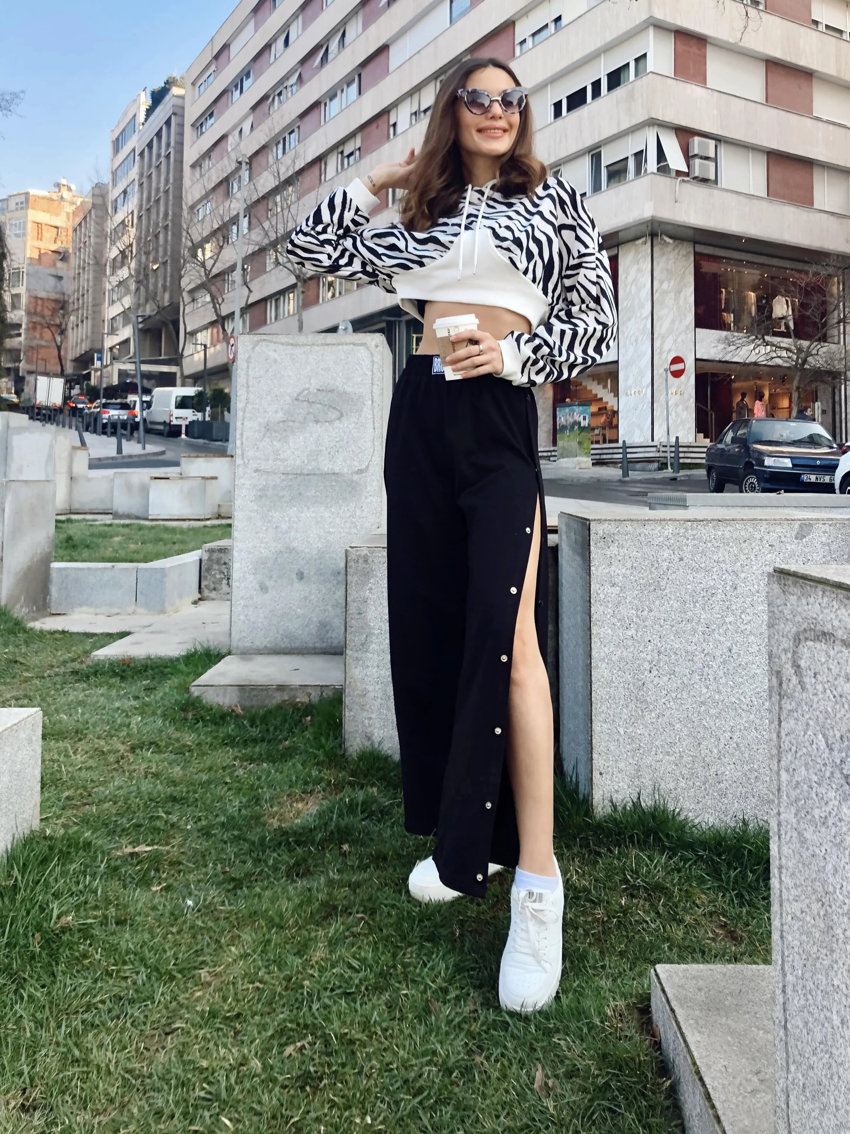 

Yeni Rahat Sweat Pants Yan Ak Scak Matkap Moda Kadnlar Gevek Elastik Bel Spor Kadn Siyah Beyaz