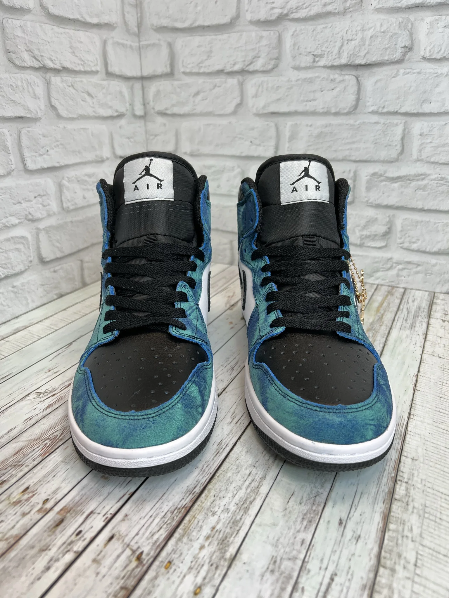 Кроссовки Nike Air Jordan 1 Tie-dye мужские бирюзовые |