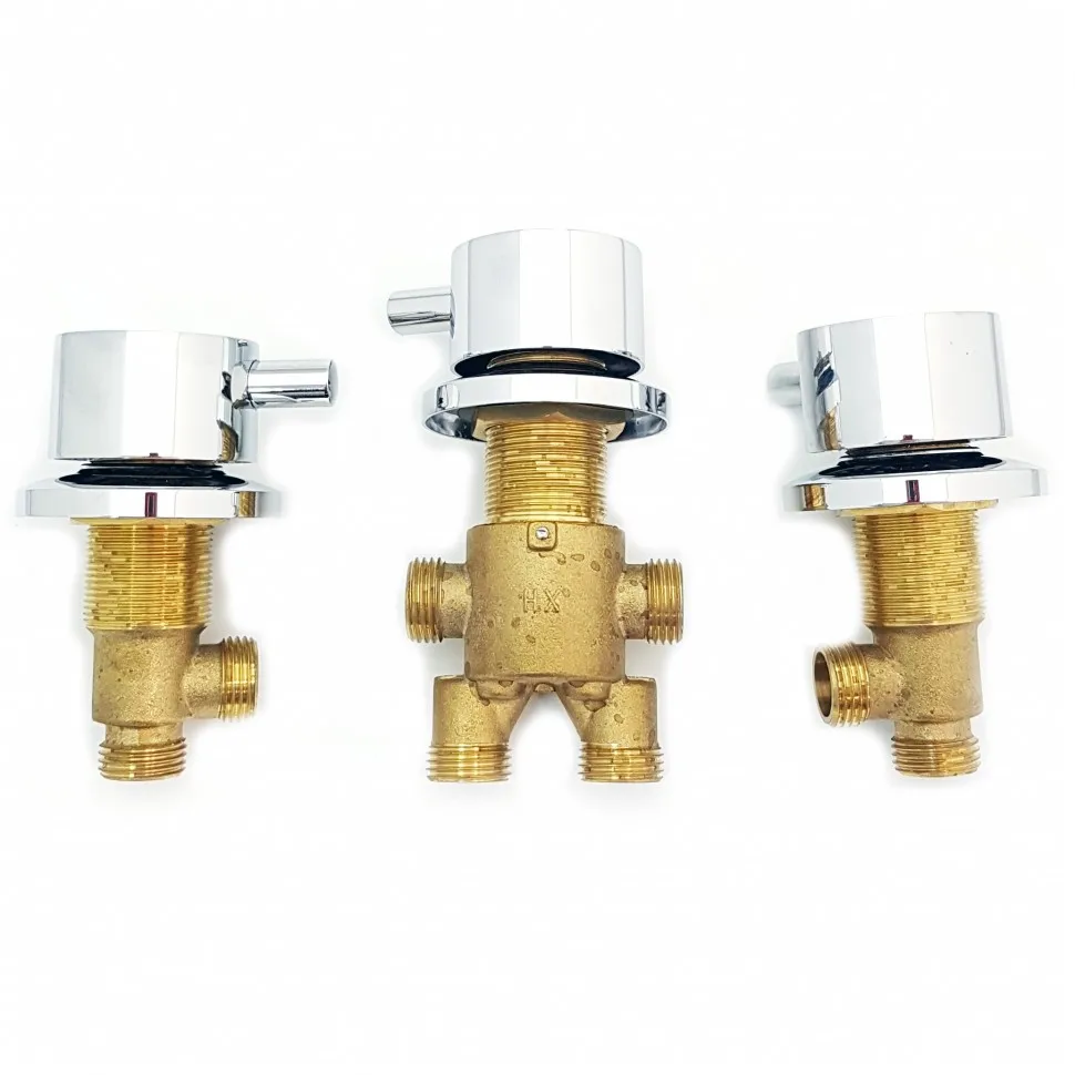 Смеситель на борт ванны 2 положения (переключатель + крана х/г) под 3 отверстия AF6927 |