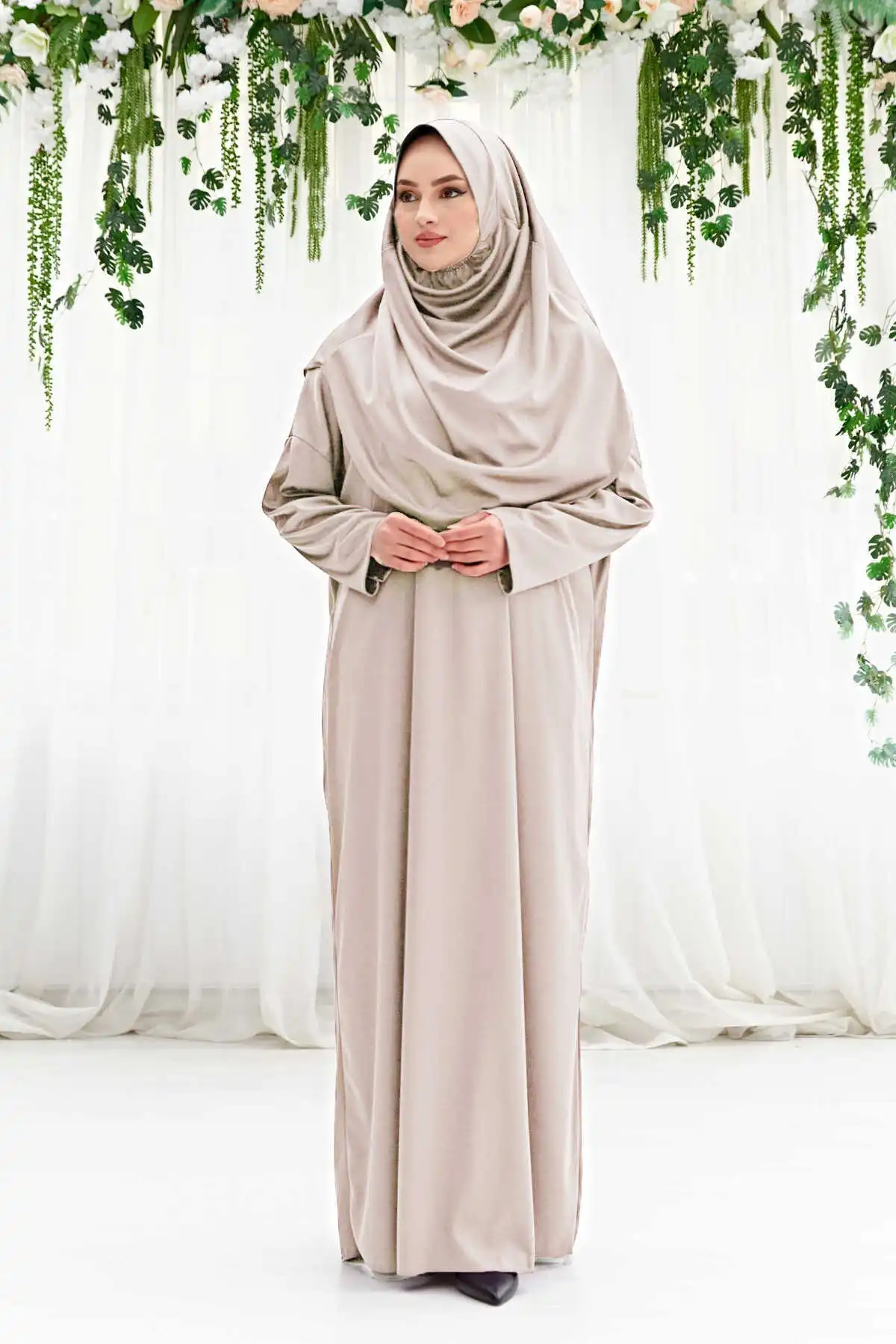 Veiled Hijab Prayer Dress Turkey Muslim Fashion Islam Clothing Dubai Istanbulstyles Istanbul Ramadan 2022