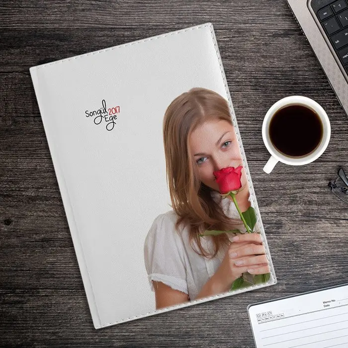 

Personalized 2020 White Leather Organizer