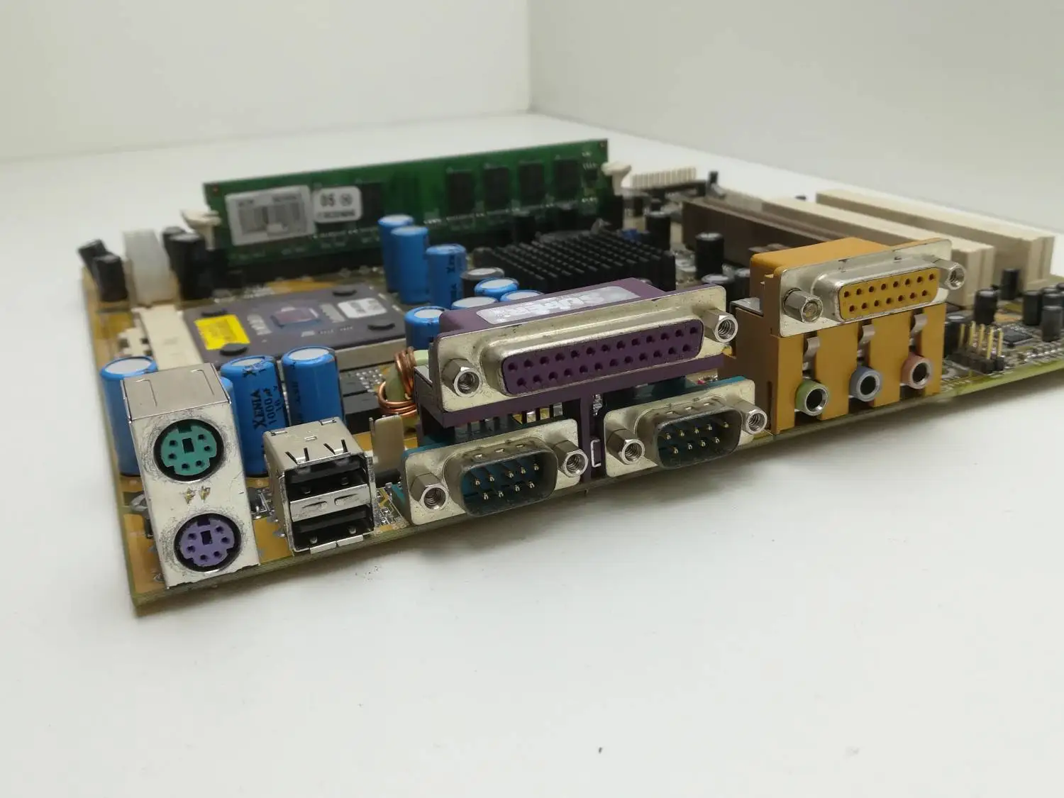 Материнская плата Aristo KT133 / SST-5873AB ASKA Socket 462 | Компьютеры и офис