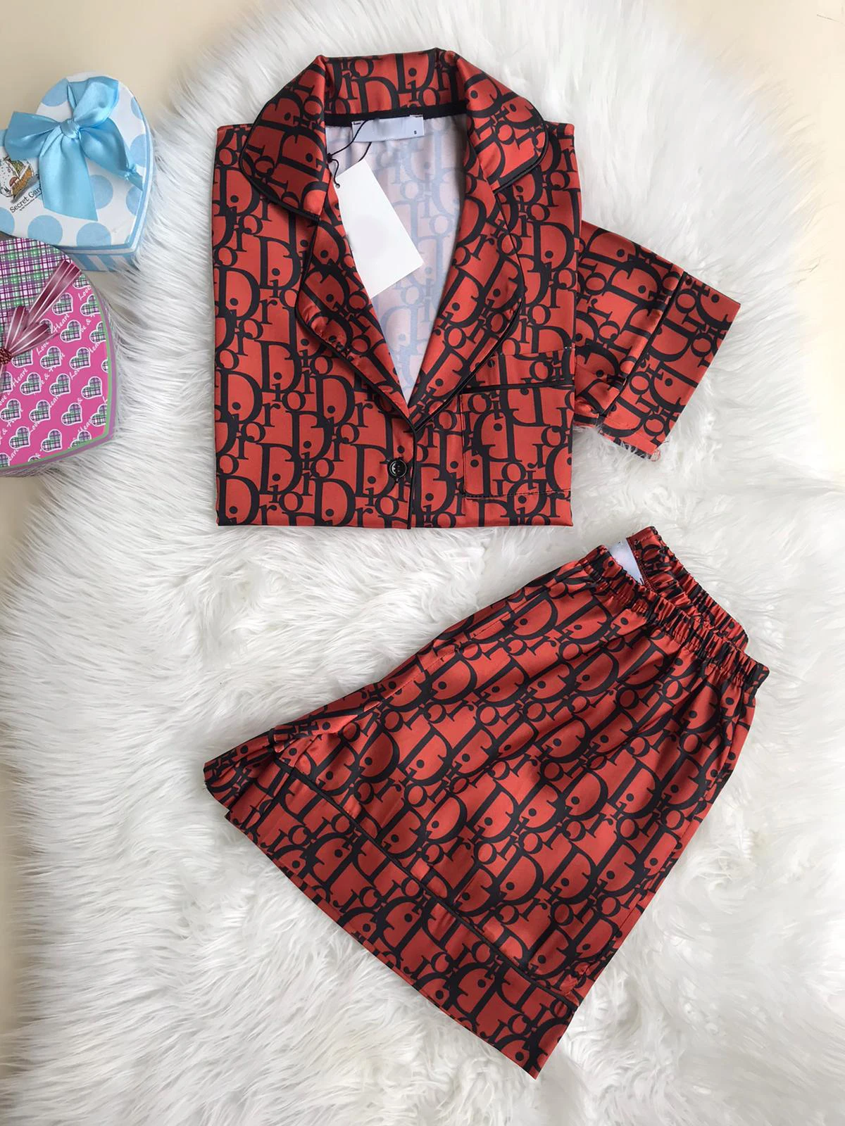 

Luxury Red Short Satin Pajamas Set