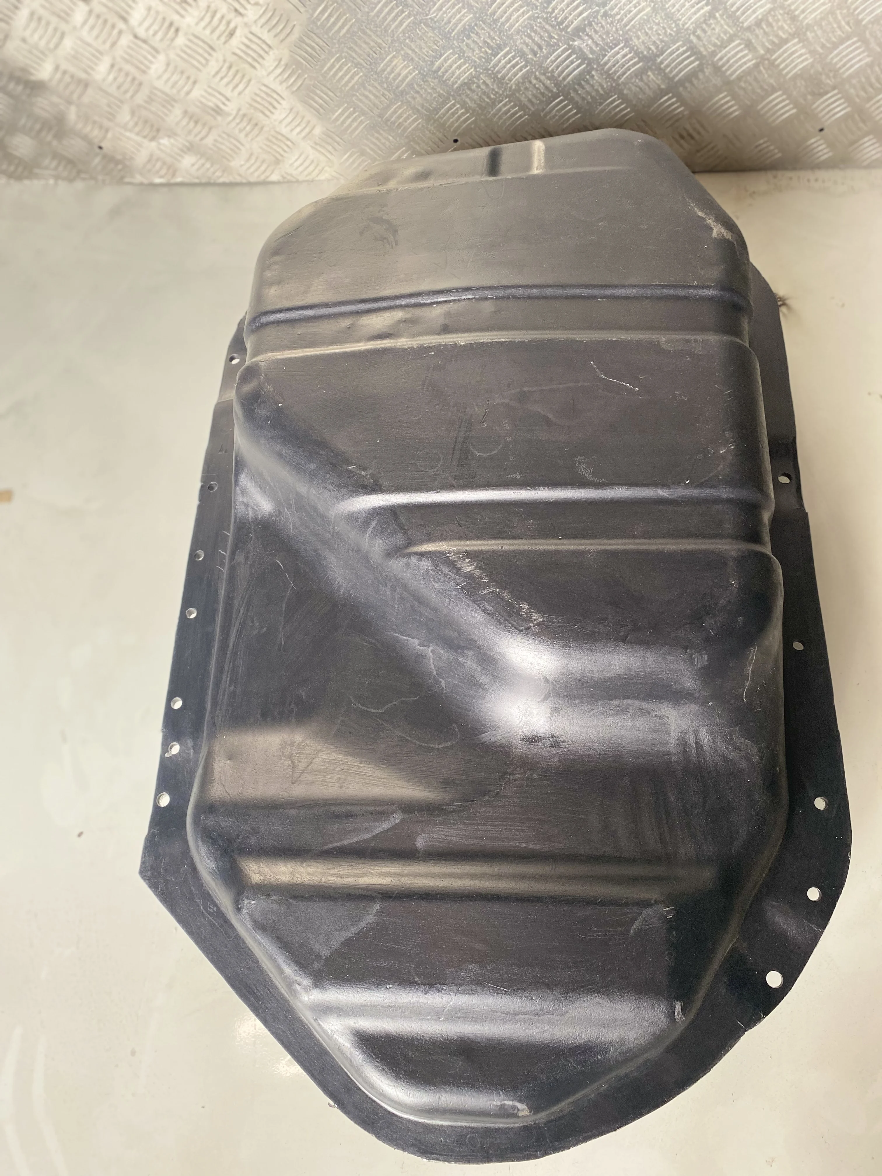 Топливный бак Mitsubishi Lancer 9|Топливные баки| |