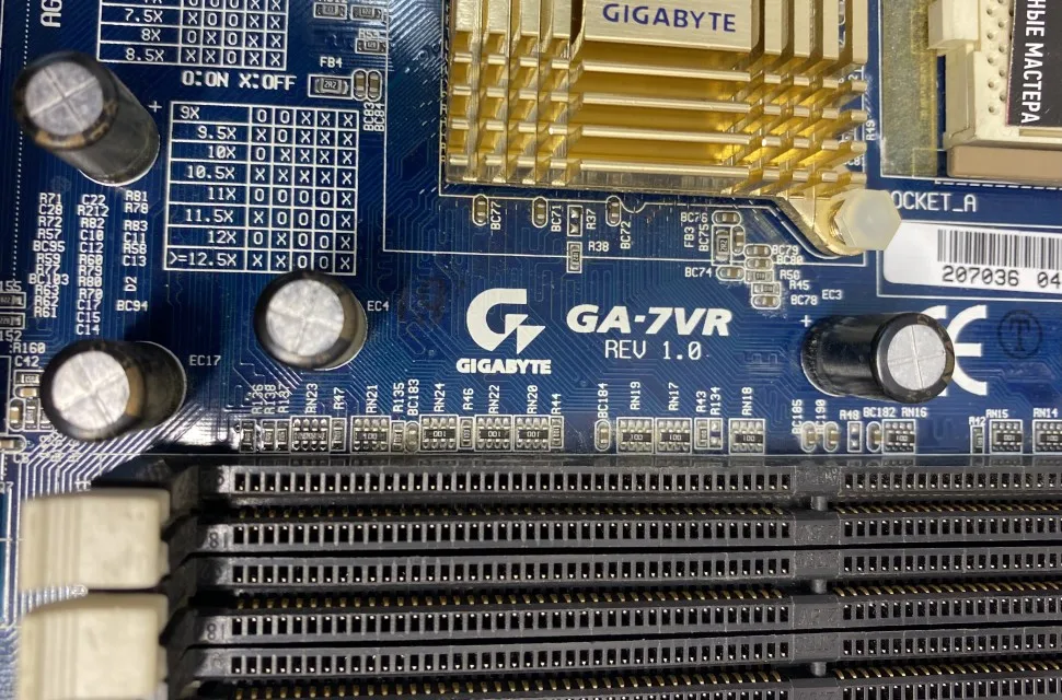 Материнская плата GIGABYTE GA-7VR Socket 462 | Компьютеры и офис