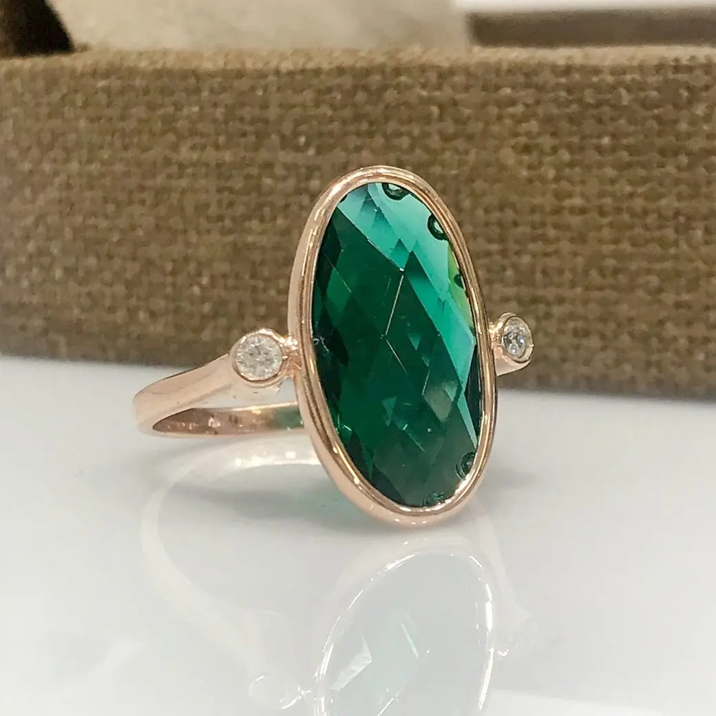 

Emerald green Quartz Stone Plastering Stylish Silver Ring