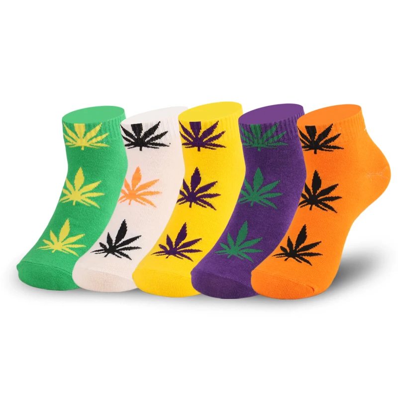 Носки в стиле Харадзюку удобные Длинные повседневные с принтом листьев конопли