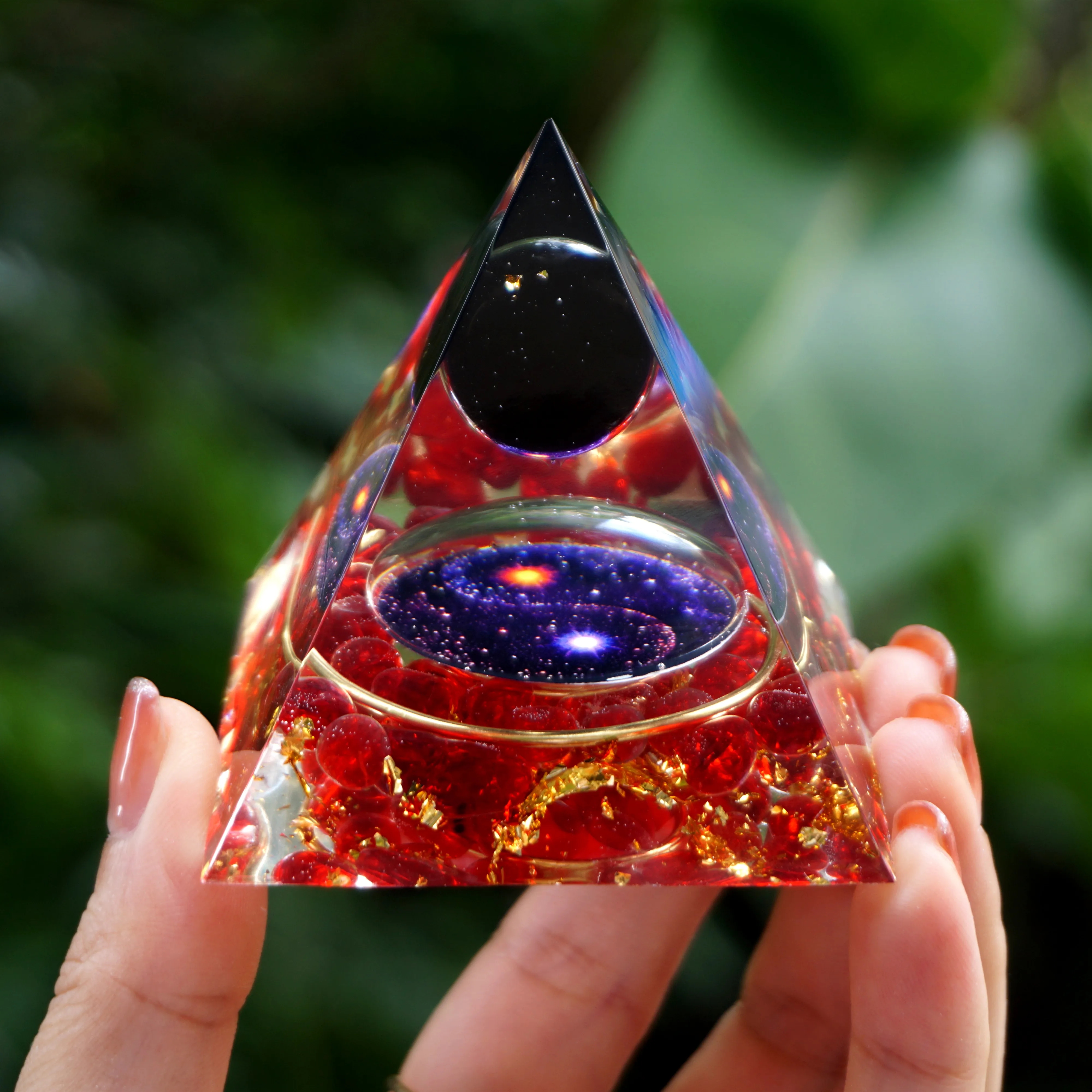 

Galaxy Series Orgonite Obsidian Crystal Sphere With Red Cristal Stone Aluminum Shavings Orgone Energy Healing Reiki Chakra