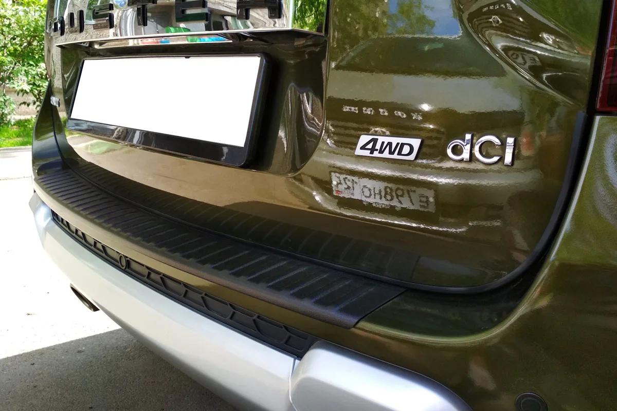 Накладка заднего бампера Renault Duster (2010-2021) |