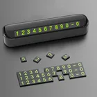 автомобильная временная парковочная телефонная карта с цифрами на магнитах светятся в темноте