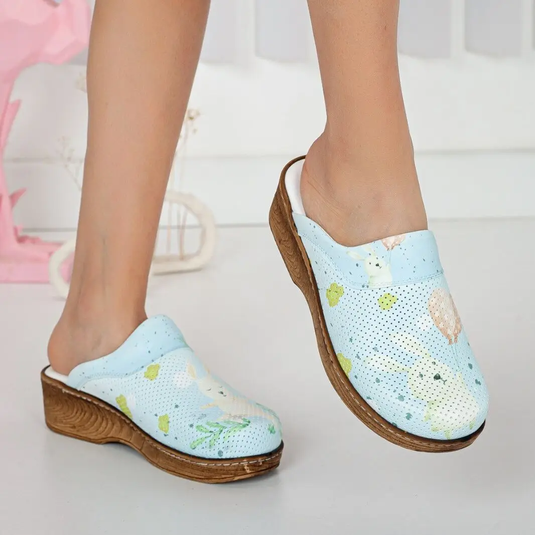 

2022 New Designer Comfort Women Slippers Fashion Flip Flops Heels Casual Sandals Shoes Quality Hot Soft Eva Non-Slip Slides