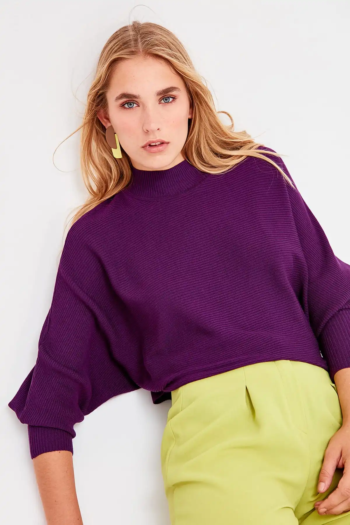Trendyol Damson свитер с вертикальным воротником TWOAW20FH0025 |
