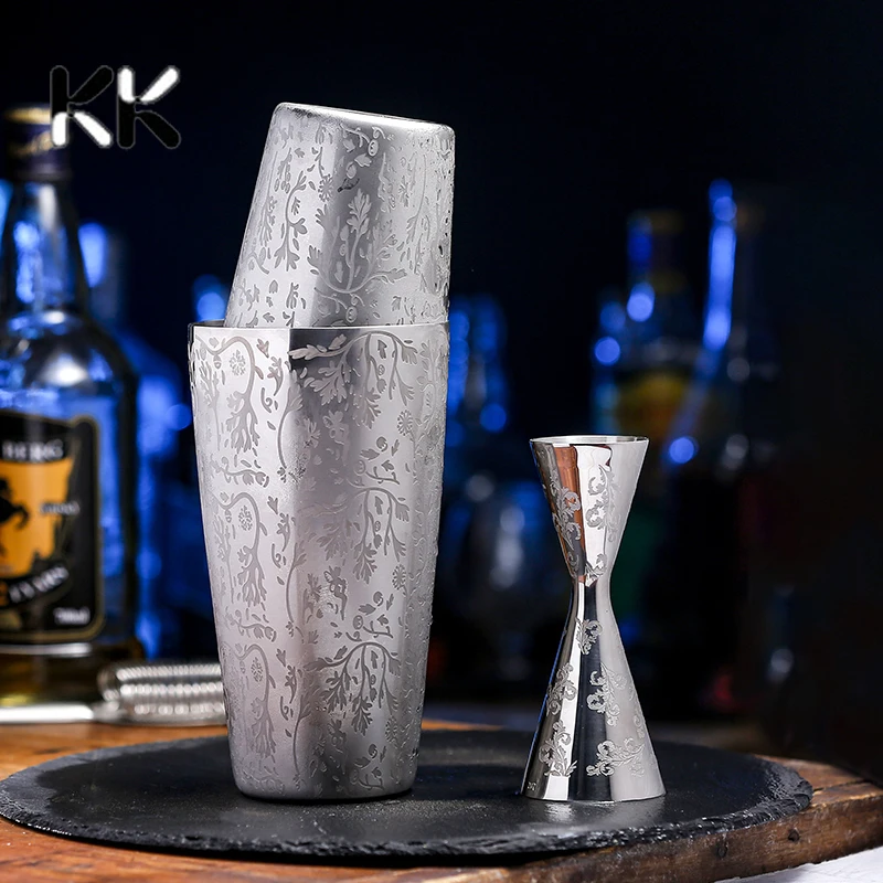 

Stainless Steel Boston Carved Cocktail Shaker Kit Spirit Measuring Cup Bartender Bar Accessories Alcohol Dispenser Bar Utensils