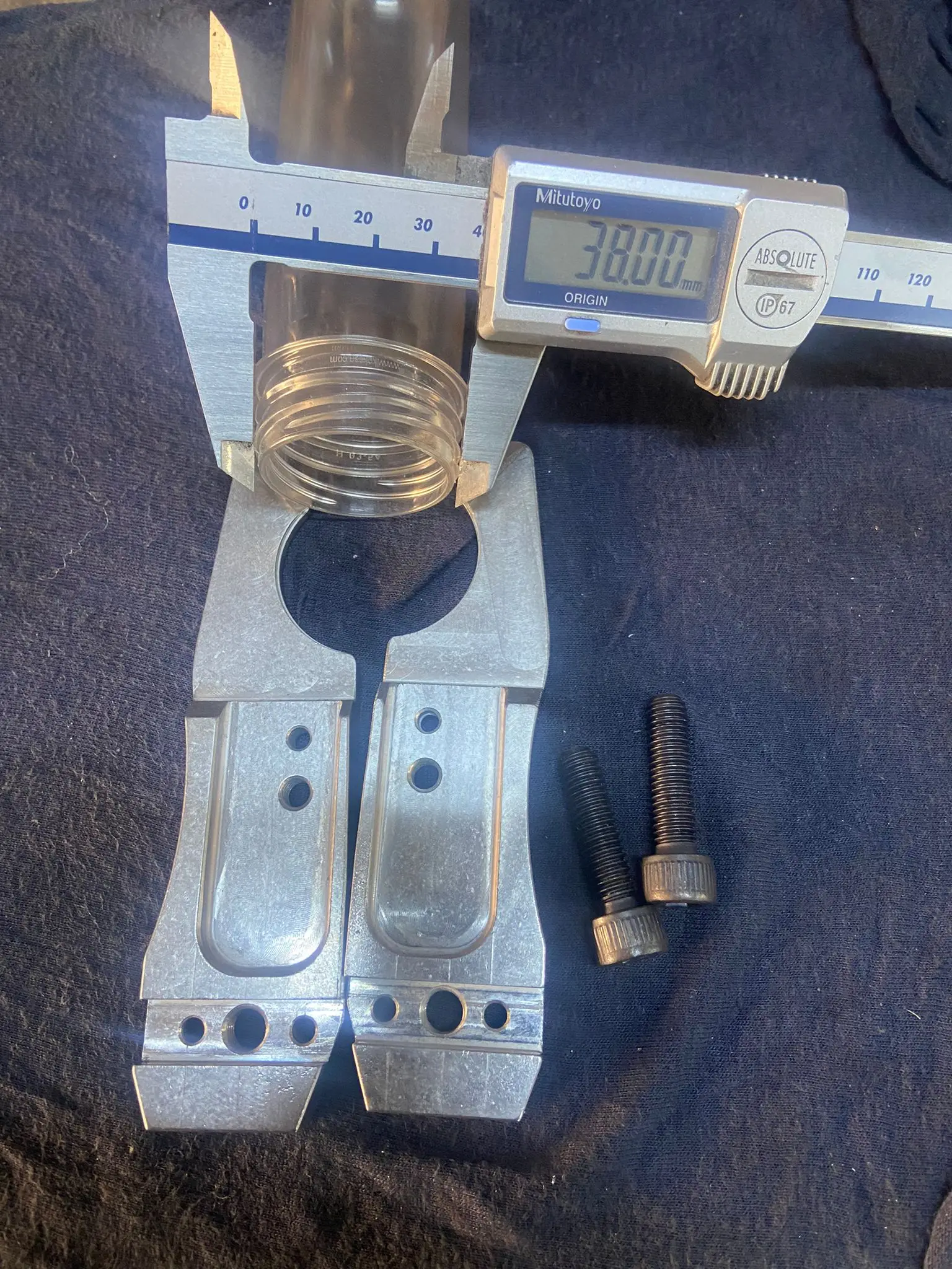 

BOTTLE HOLDER 0.5-1-2-3-5-10-20 lt cnc lathe SMi Seri-4 şişirme