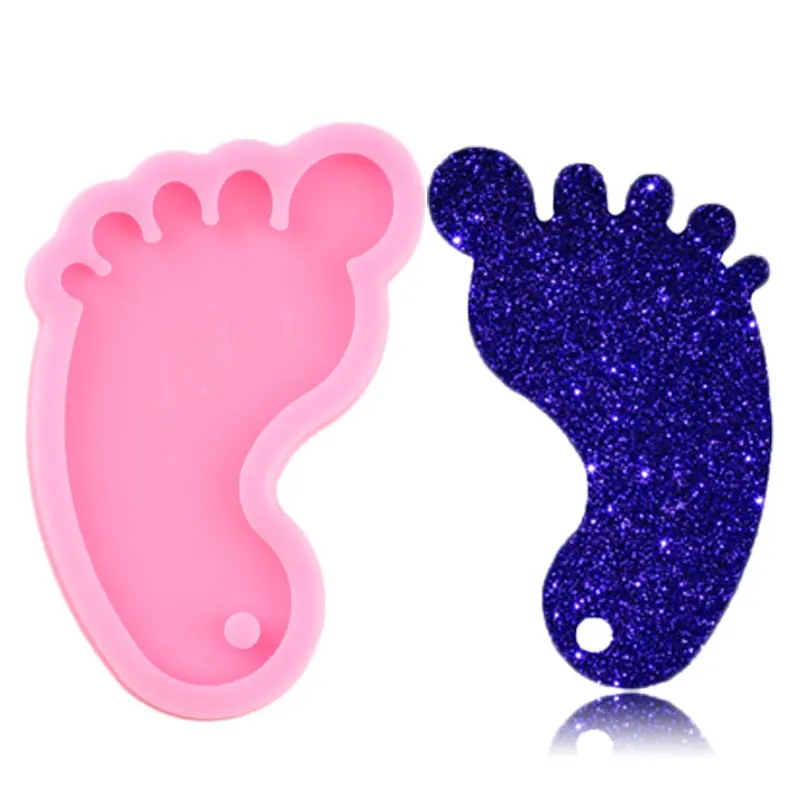 

Shiny Glossy Foot Shape Silicone Mold Epoxy Resin Keychain Molds Polymer Clay Pendant Necklace Charms Making Jewelry Mould
