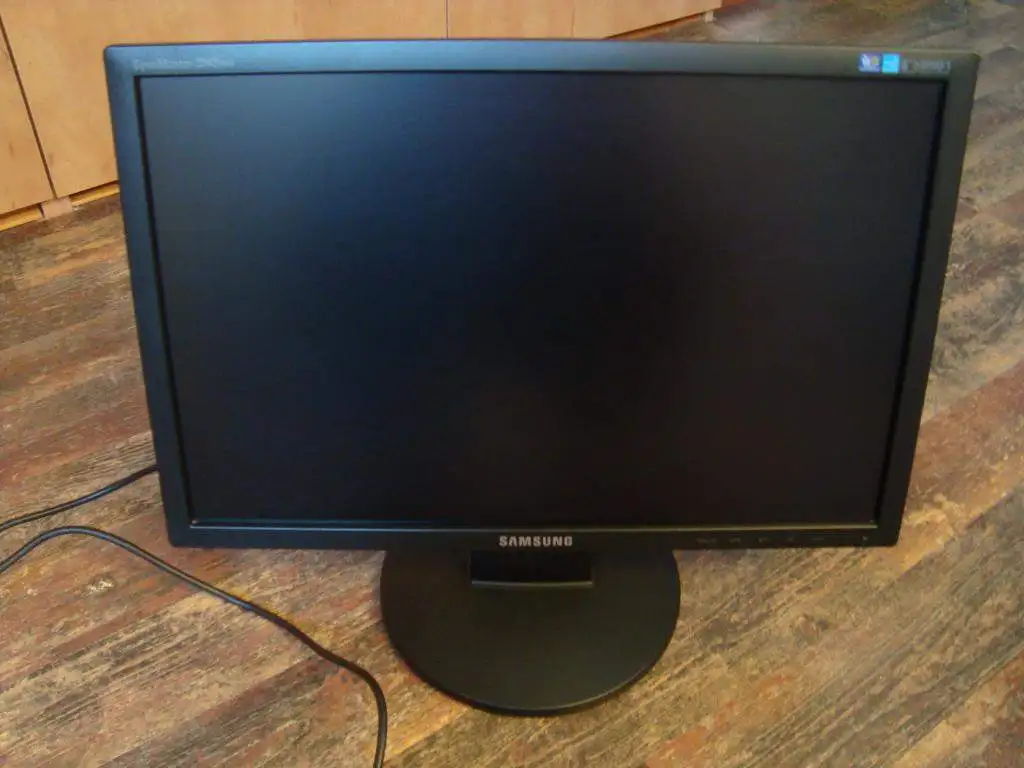 20&ampquot ЖК монитор Samsung 2043NW NKB Black (LCD 1680x1050 D-Sub) БУ | Компьютеры и офис