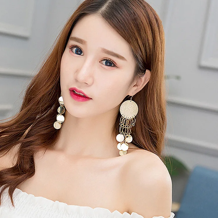 

European and American exaggerated metal circular ring earrings Korean version of the long pendant sexy earrings women jewelry
