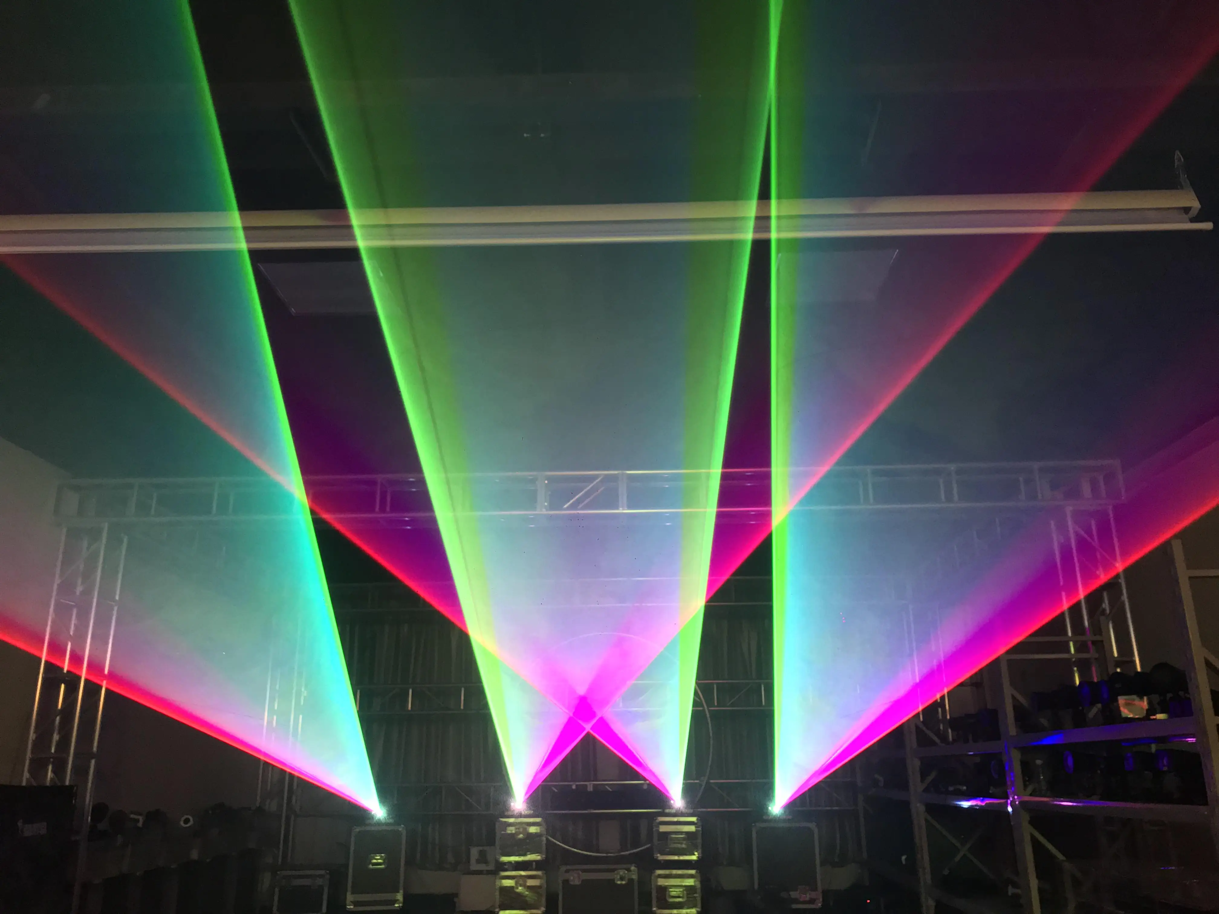 

9W RGB 40KPPS programmable laser projector stage show light