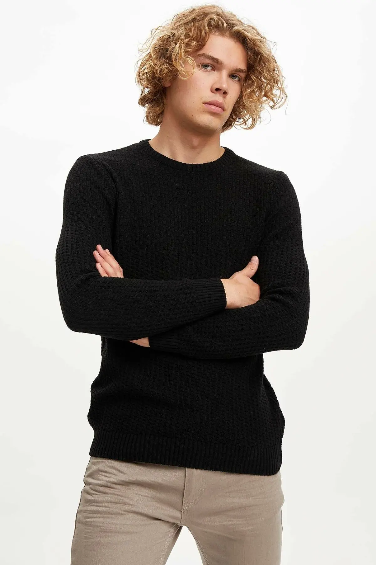 Мужской теплый пуловер DeFacto черно белый свитер с длинными рукавами вязаный на