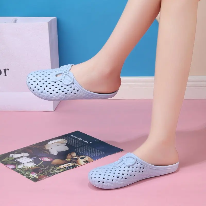 

2021 spring and summer fashion ladies non-slip indoor hole bathroom slippers PY1780