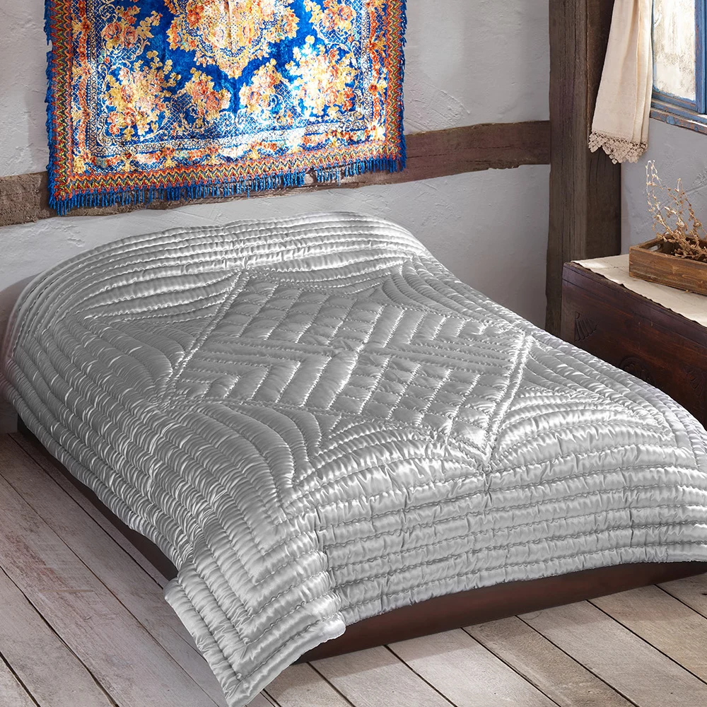 Стеганое одеяло ручной работы | Винтажное Этническое покрывало атласное вес 4700 г