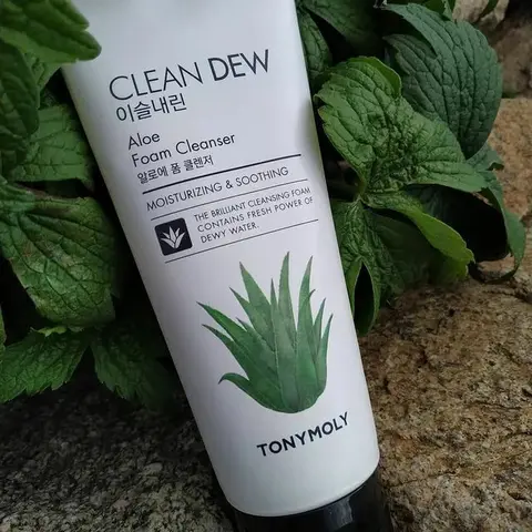 Пенки для умывания TONY MOLY Clean Dew Foam Cleanser  180 мл