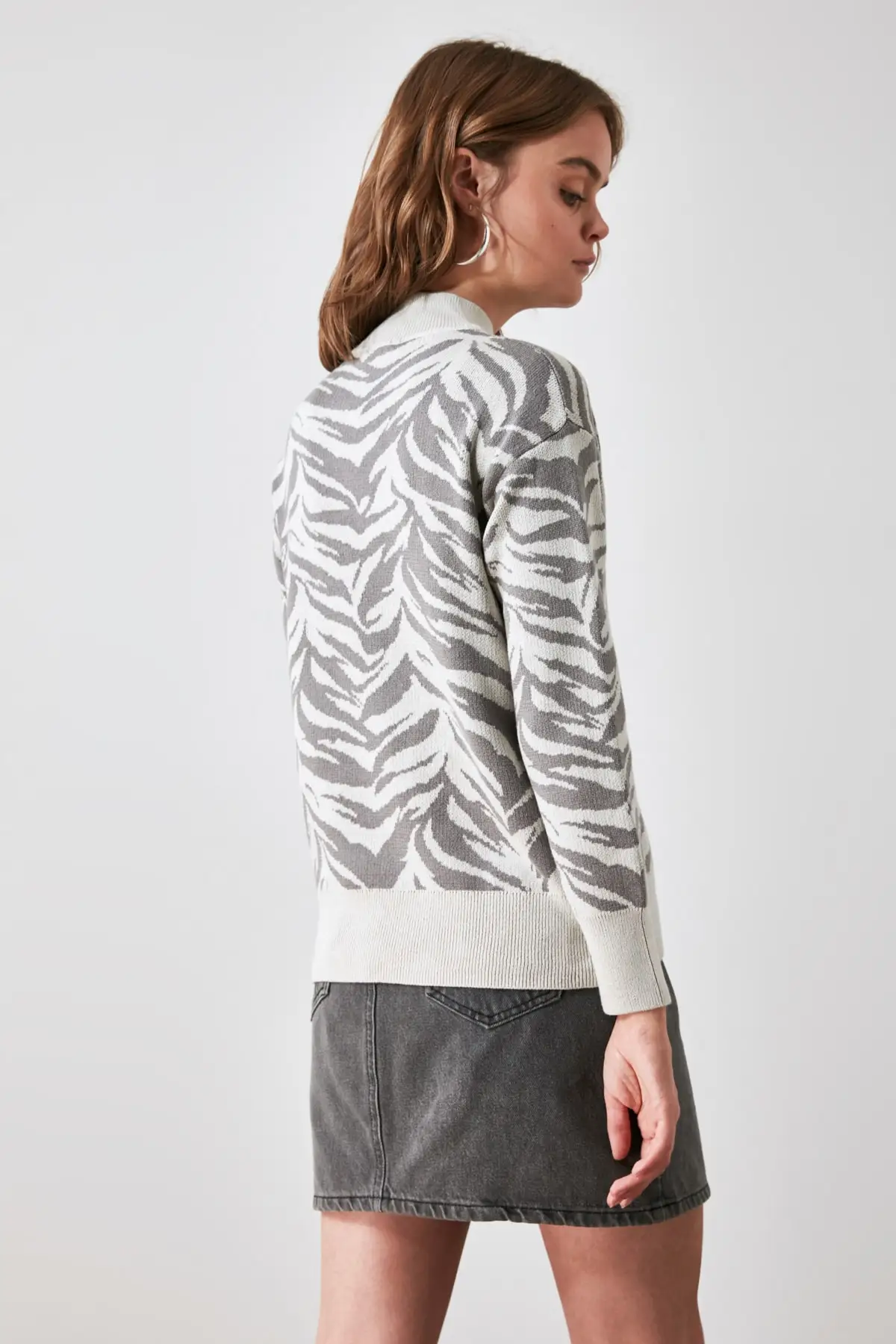 

Trendyol Throated Knitwear Sweater TWOAW21KZ1835